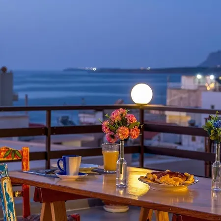 Sailor's Nest, Seaview Vfm Flat In Chania Downtown Apartment