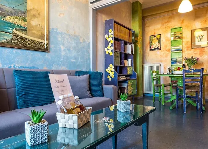 Sailor's Nest, Seaview Vfm Flat In Chania Downtown Apartment