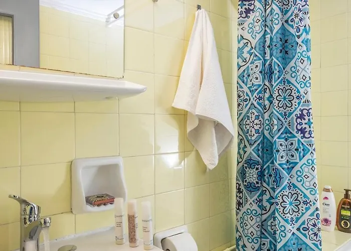 Sailor's Nest, Seaview Vfm Flat In Chania Downtown * Chania (Crete)